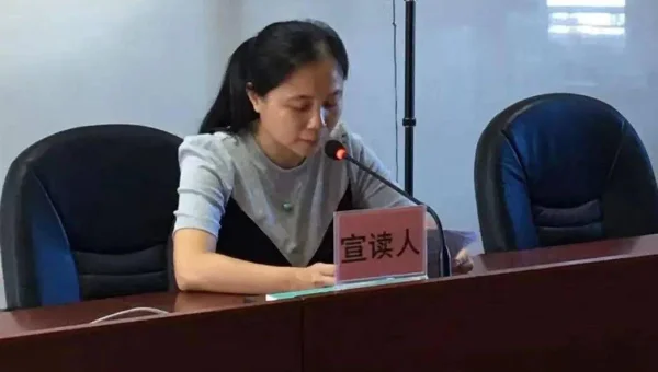 Android 动画性能优化技巧:使用硬件加速和属性动画