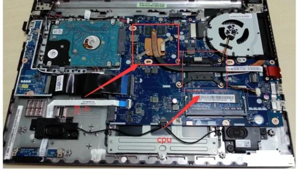 Windows 11 固态硬盘安装系统后启动黑屏