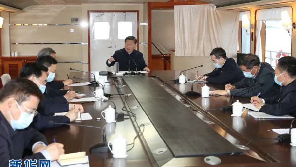 测试开发左移与右移测试的趋势分析