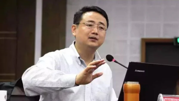 Python 在教育科技领域的发展新动向