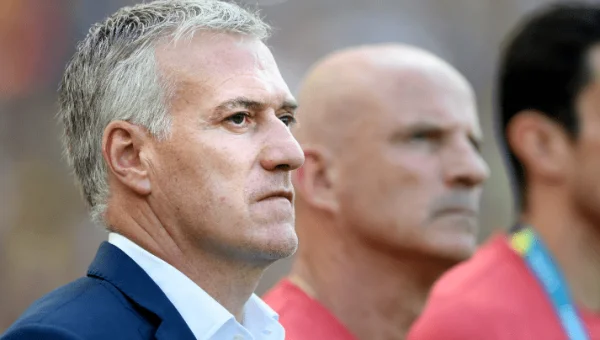 如何调整 Win11 鼠标指针轨迹?